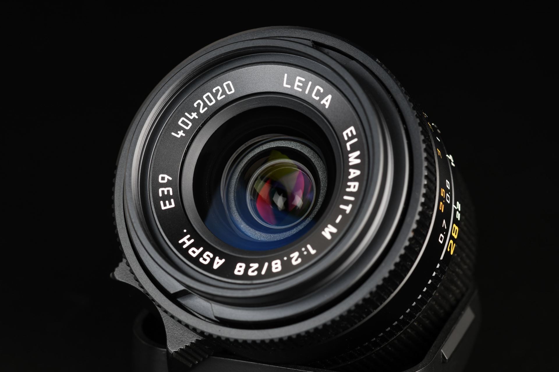 Picture of Leica Elmarit-M 28mm f/2.8 ASPH Ver.1 Black
