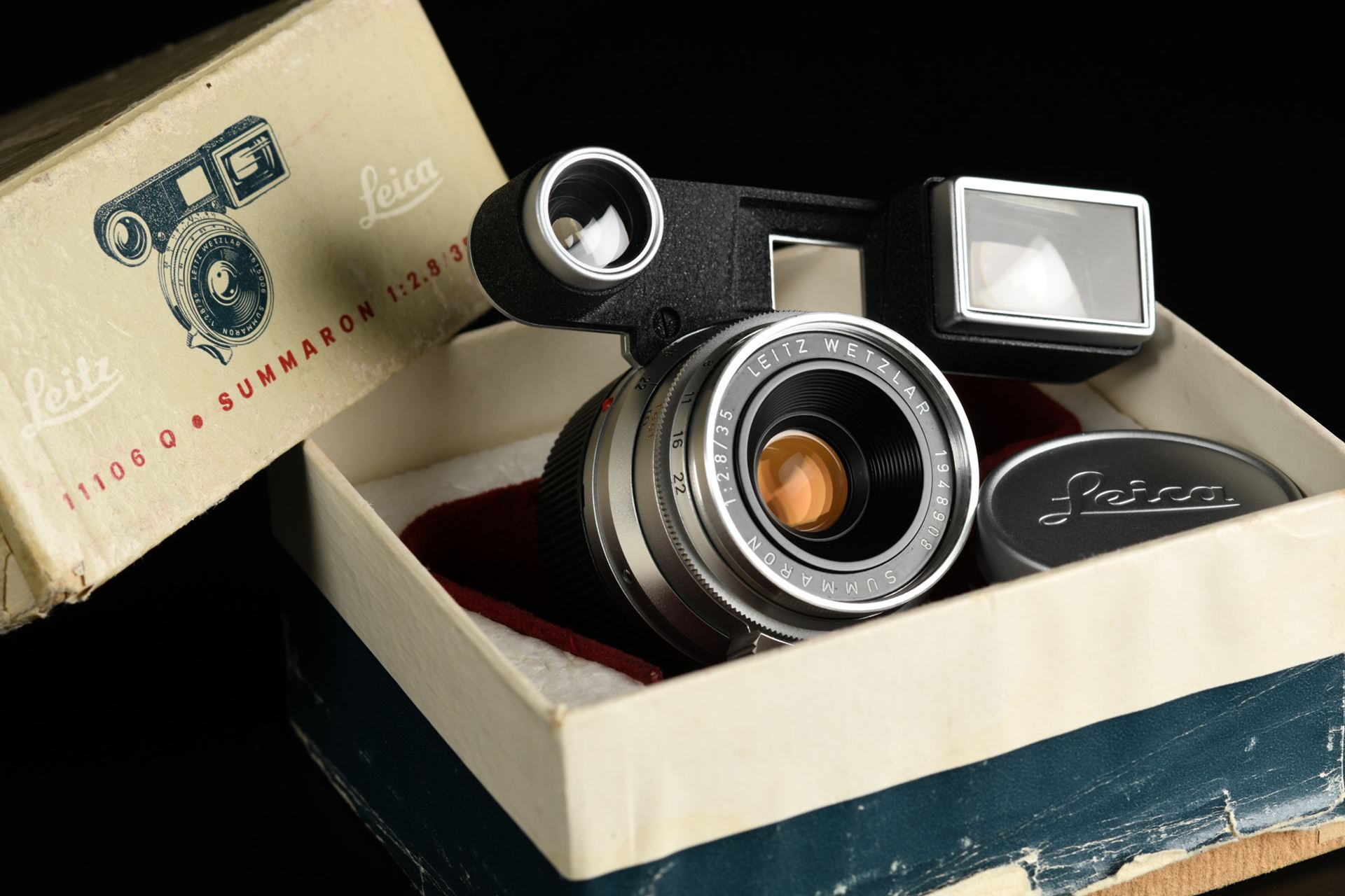 Picture of Leica Summaron-M 35mm f/2.8 Silver goggle for M3
