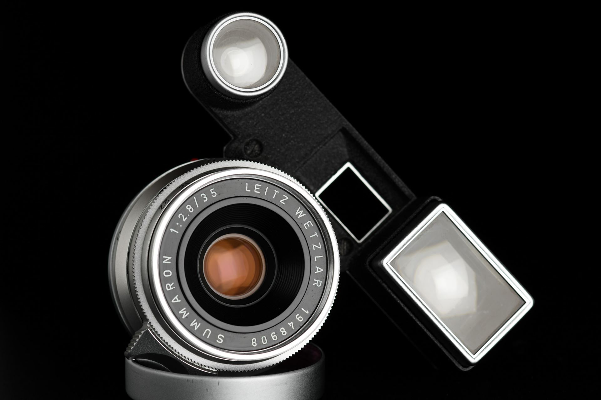Picture of Leica Summaron-M 35mm f/2.8 Silver goggle for M3