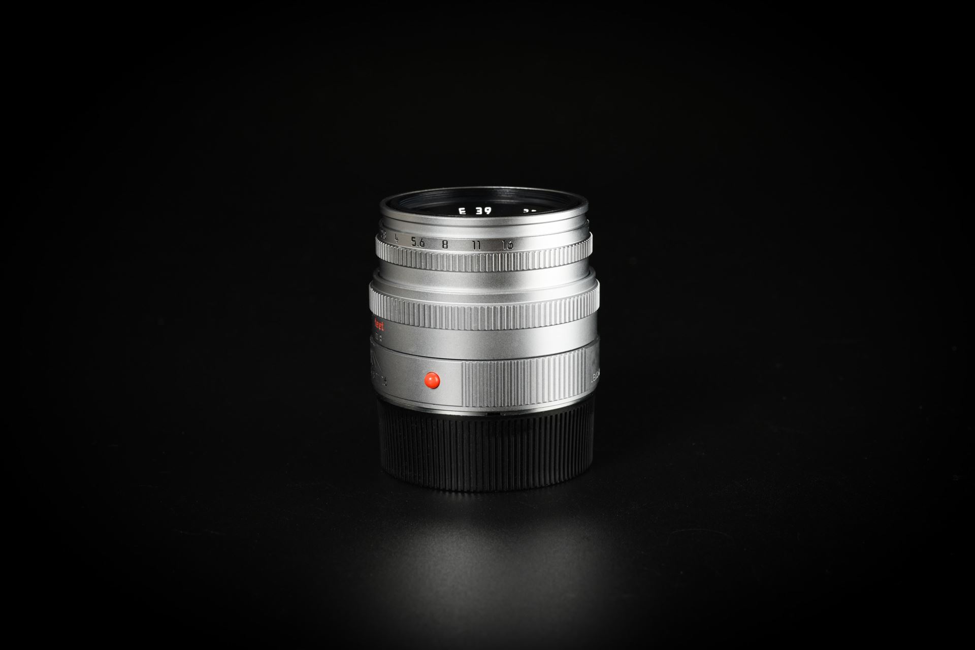 Picture of Leica Summicron-M 50mm f/2 Ver.5 Pre-ASPH Silver