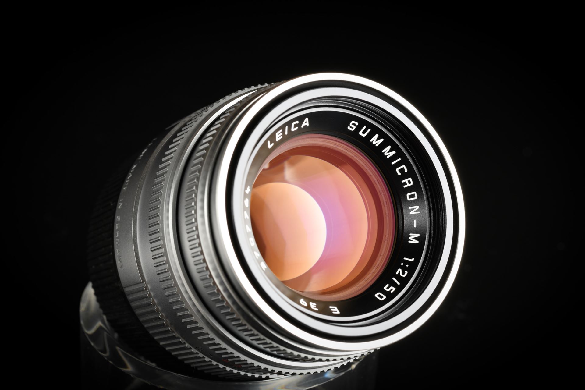 Picture of Leica Summicron-M 50mm f/2 Ver.5 Pre-ASPH Silver
