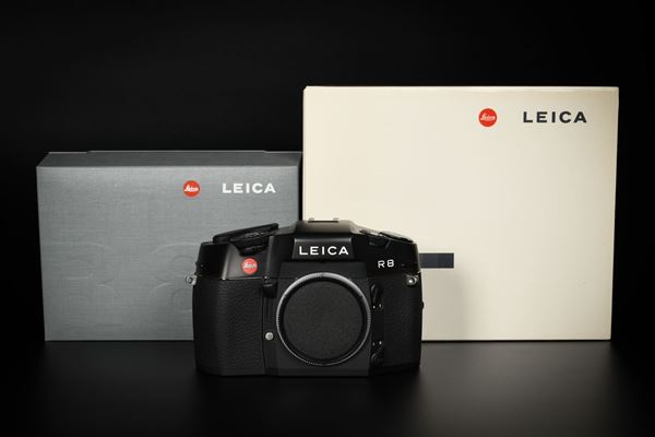 Leica R8 Black (2775259) - f22cameras