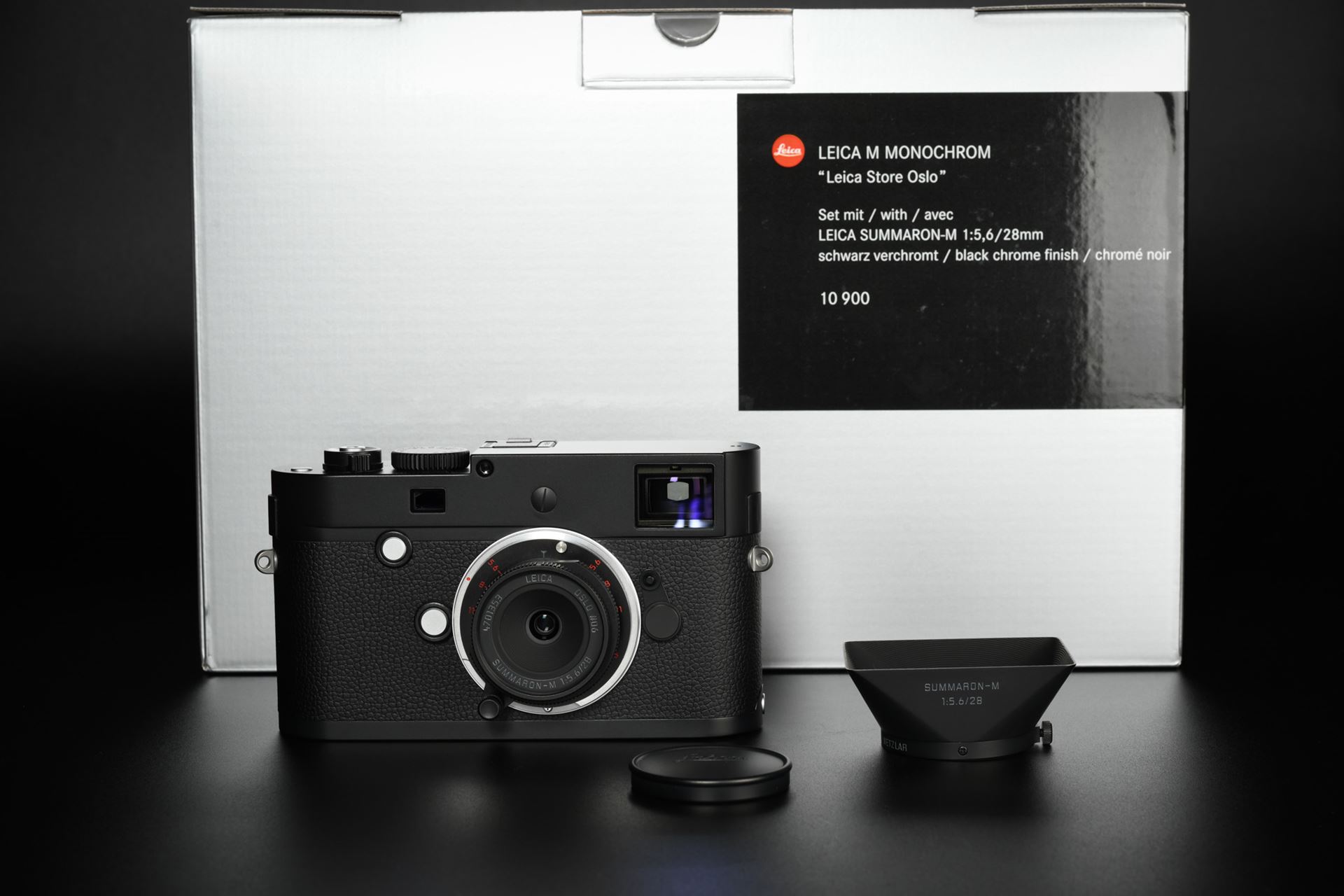 Picture of Leica M Monochrom "Leica Store Oslo" with Summaron 28mm f/5.6 Black