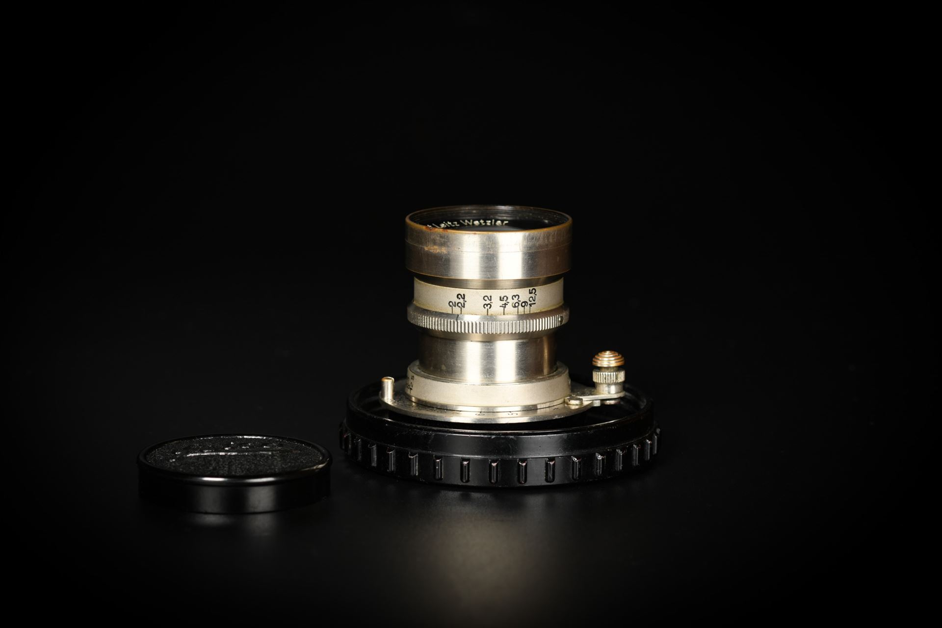 Picture of Leica Rigid Summar 5cm 50mm f/2 Nickel Screw Mount LTM L39