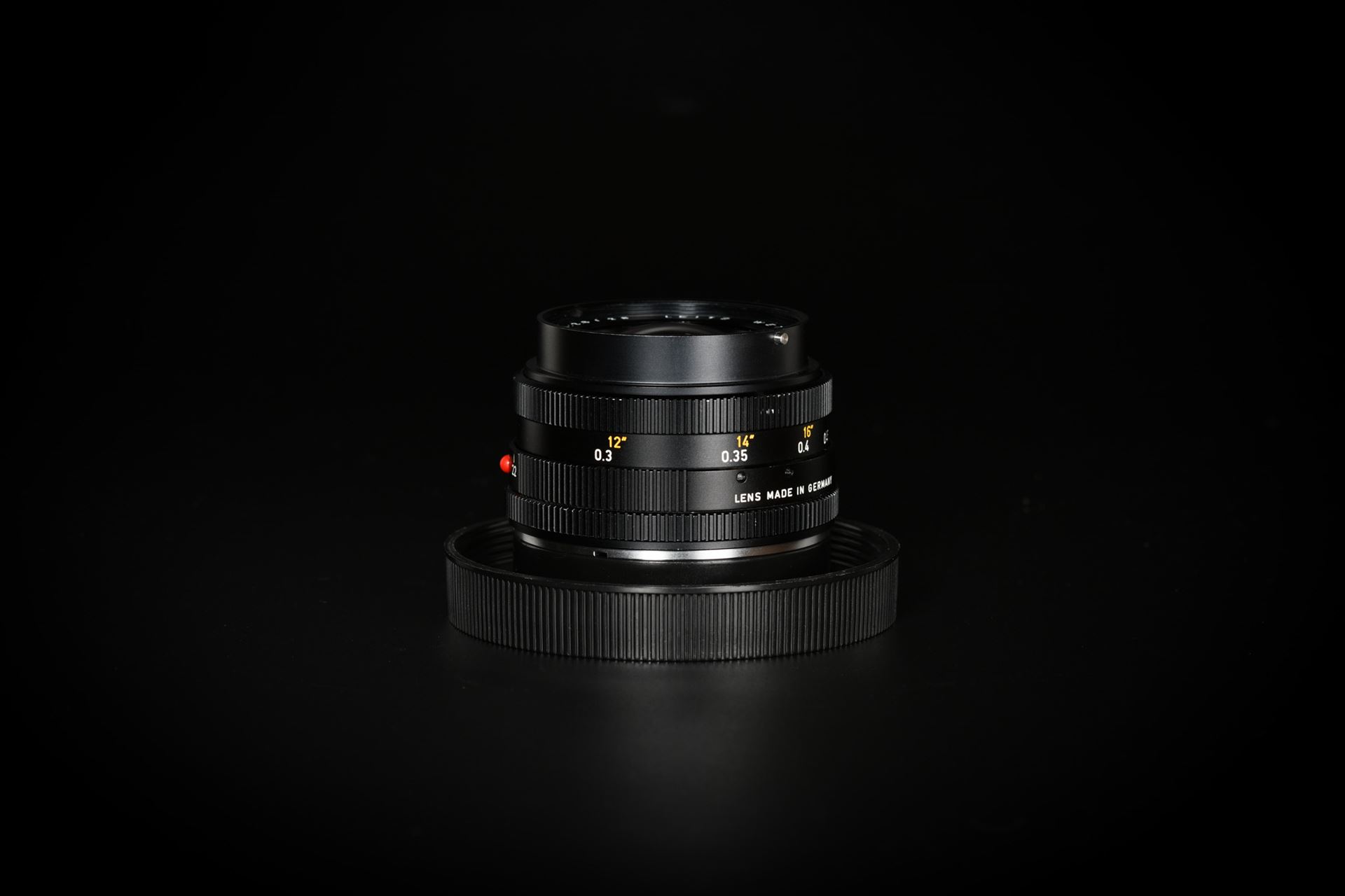 Picture of Leica Elmarit-R 28mm f/2.8 Ver.1 Prototype 3-CAM