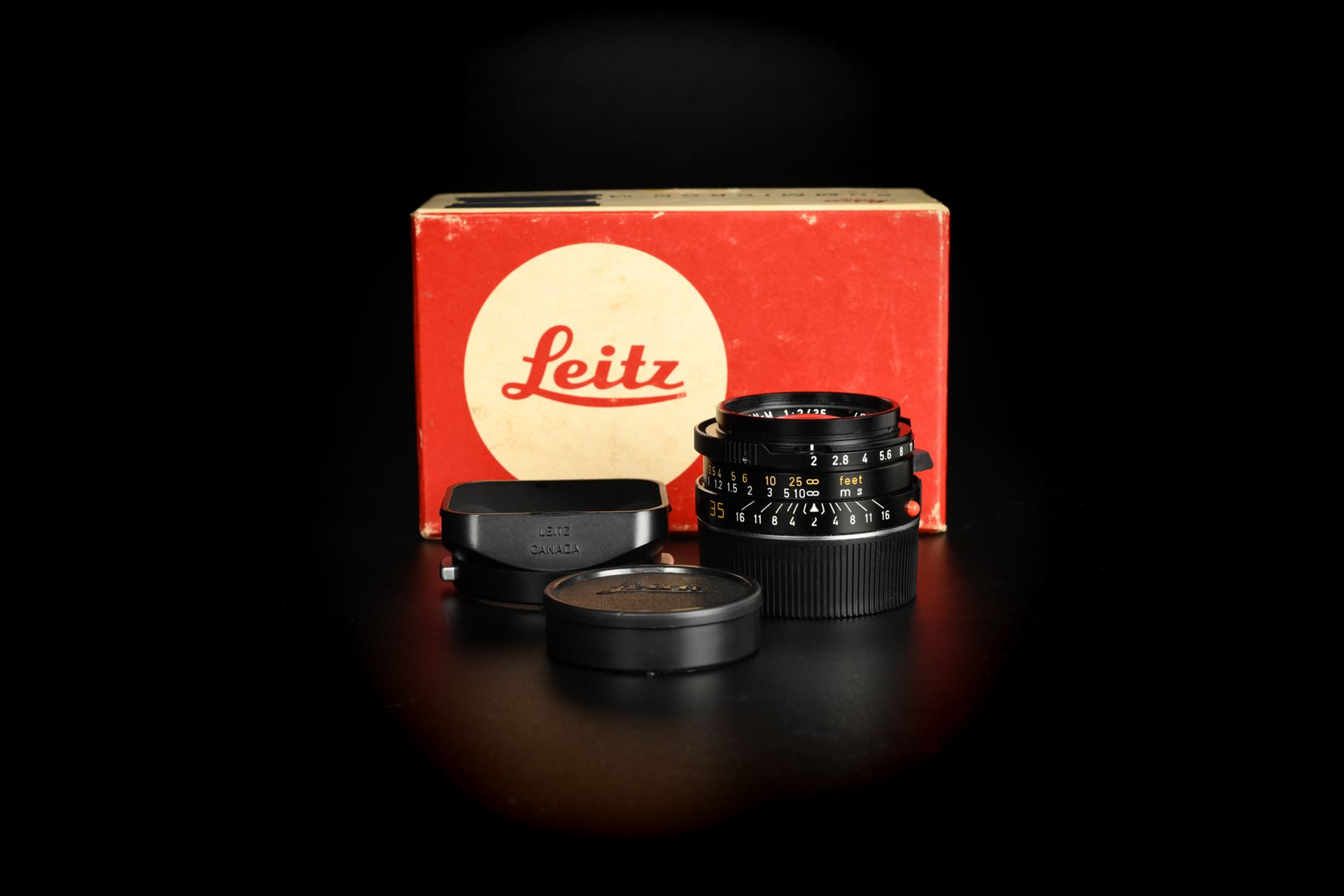 Picture of Leica Summicron-M 35mm f/2 Ver.4 Black 7-element Tiger Claw