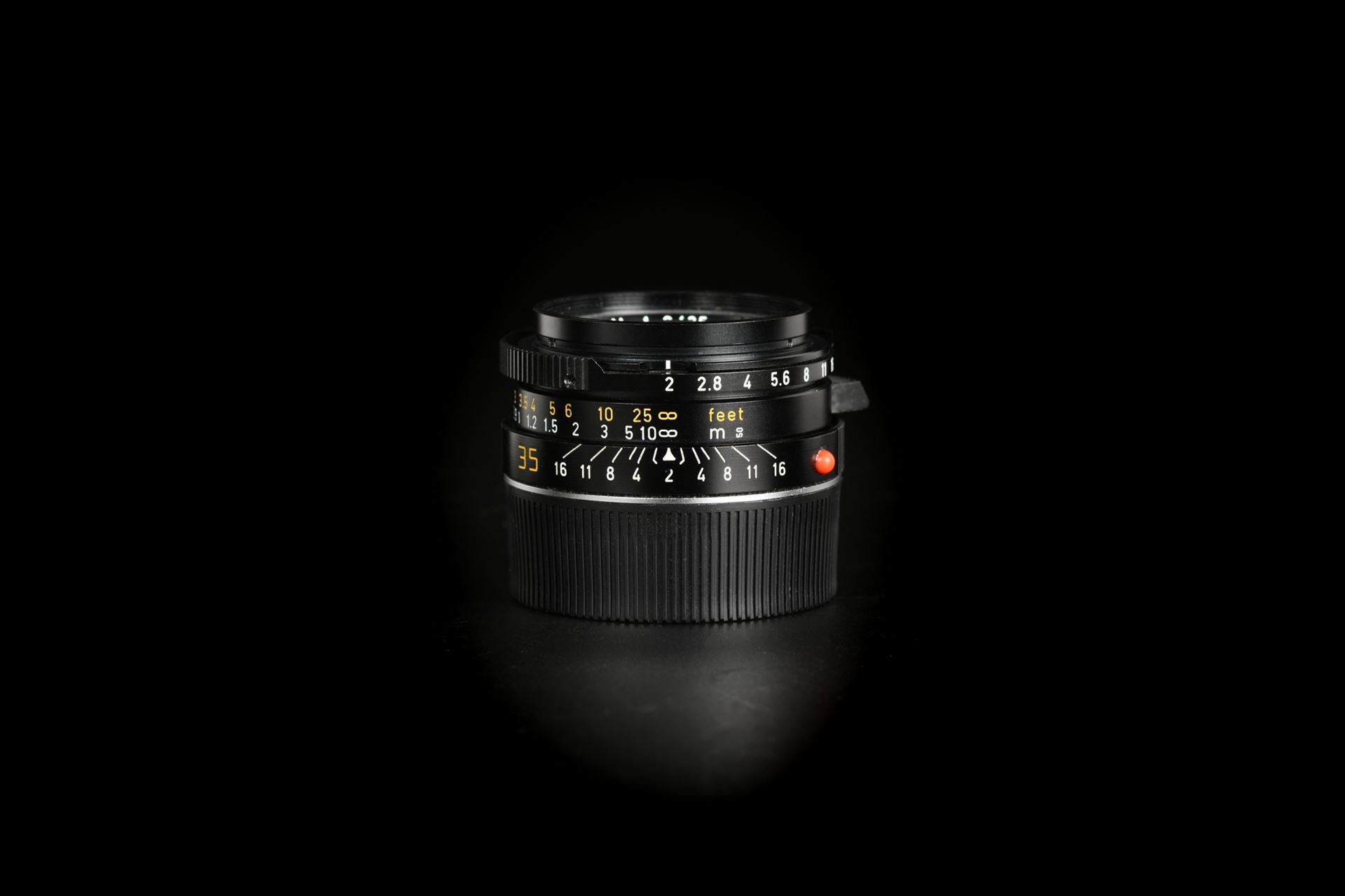 Picture of Leica Summicron-M 35mm f/2 Ver.4 Black 7-element Tiger Claw