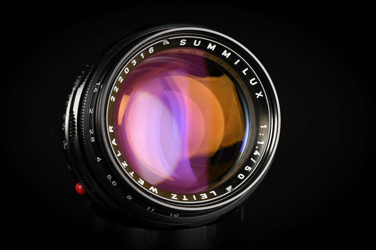 Picture of Leica Summilux-M 50mm f/1.4 Ver.2 Black Transitional