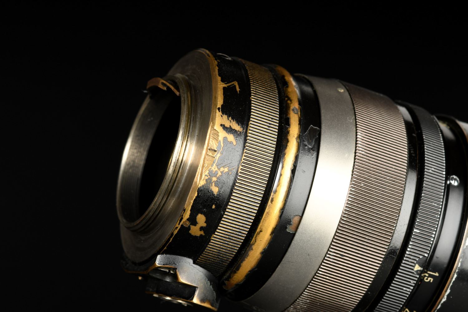 Picture of Leica Summarex 8.5cm f/1.5 Black Paint Screw LTM