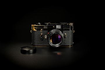 Picture of Leica M3 Original Black Paint with Summilux-M 50mm f/1.4 Ver.1 Black Paint Set