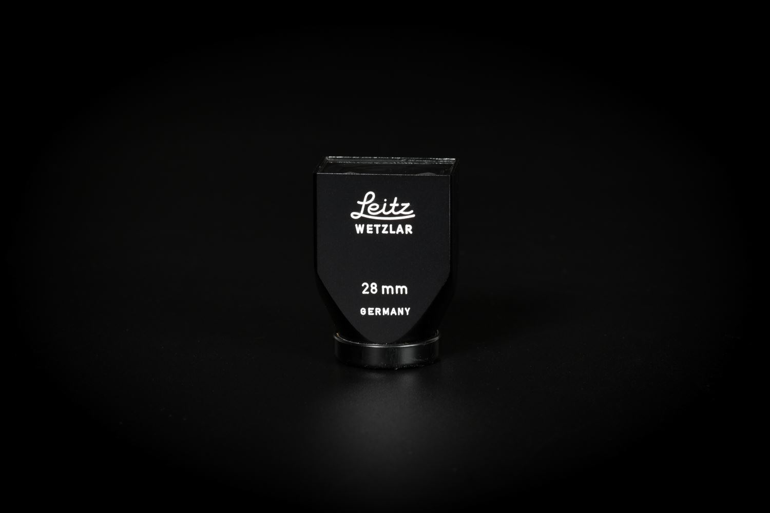 Picture of Leica 28mm SLOOZ Black Metal Viewfinder