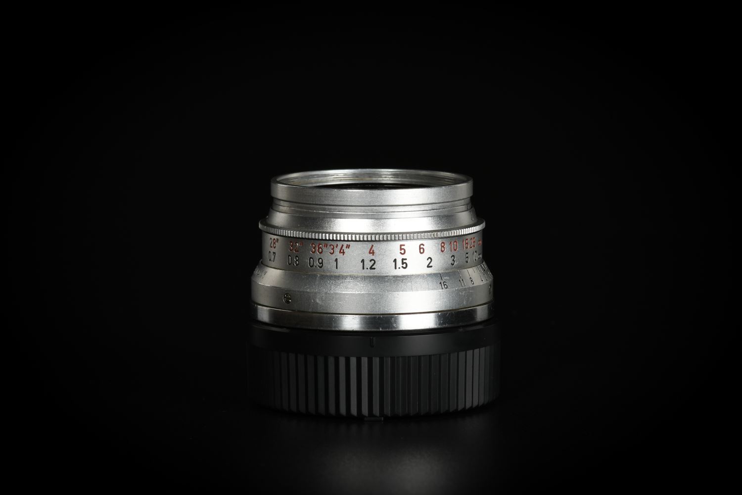 Picture of Leica Summicron-M 35mm f/2 Ver.1 8-element Germany Silver M2