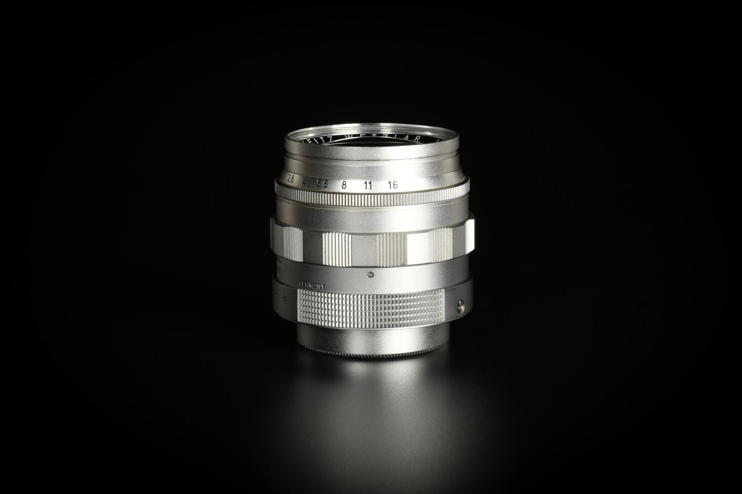 Picture of Leica Summilux-M 50mm f/1.4 Ver.1 E43 Silver Screw LTM