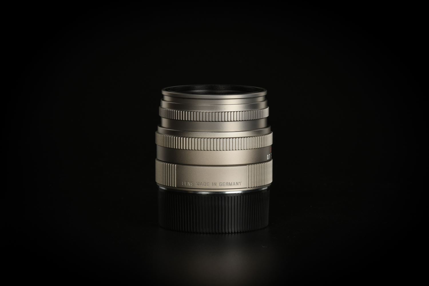 Picture of Leica Summicron-M 50mm f/2 Ver.5 Pre-ASPH E46 Titanium