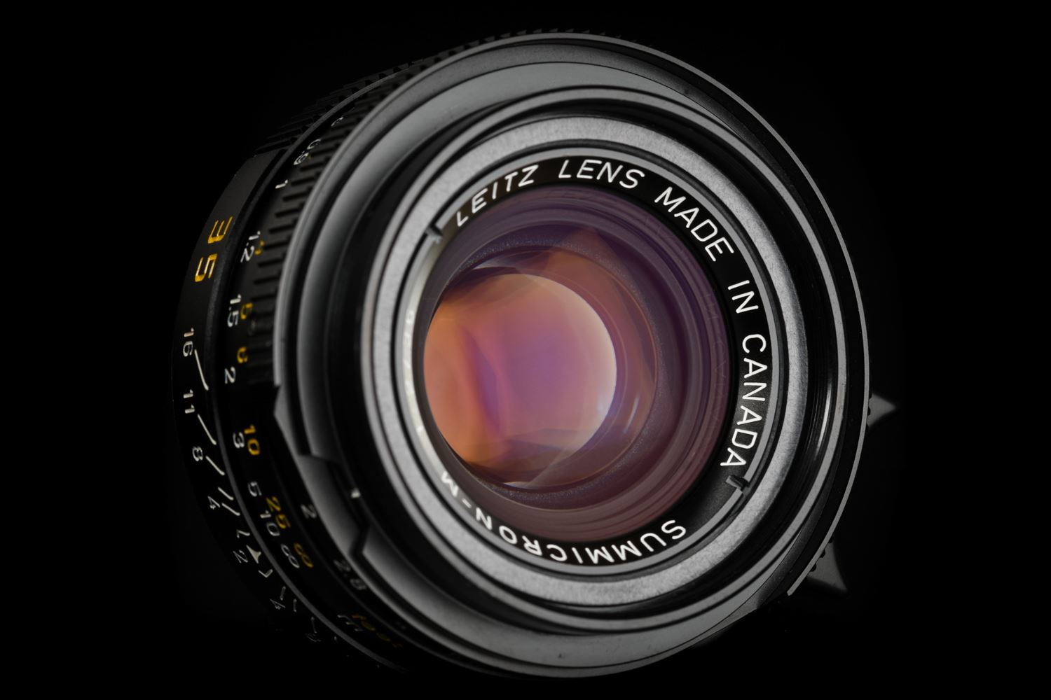 Picture of Leica Summicron-M 35mm f/2 Ver.4 7-element Black Canada