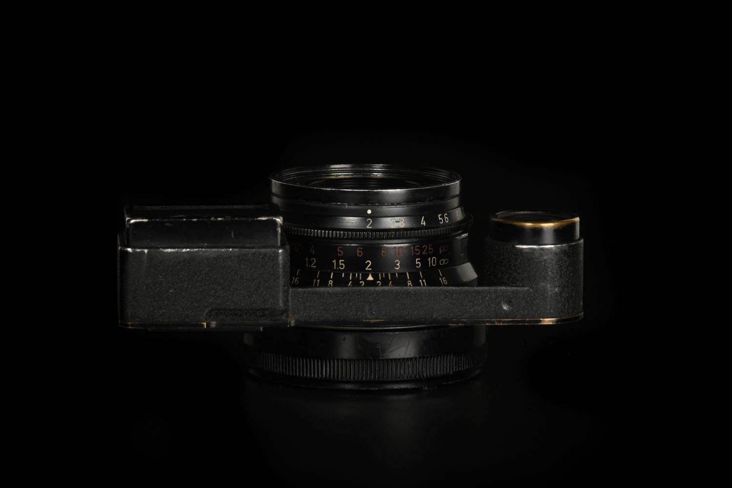 Picture of Leica Summicron-M 35mm f/2 Ver.1 8-element Black Paint Brass Mount for M3