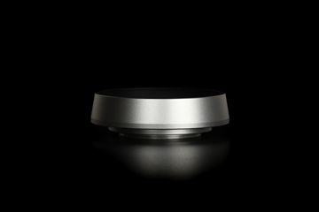 Picture of Silver Ventilated Lens Hood made for Leica E39 lenses