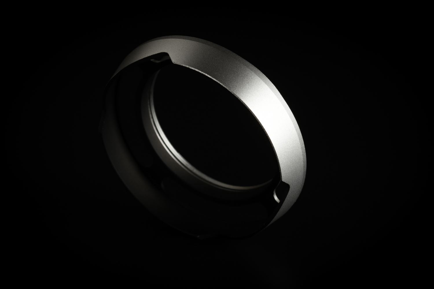 Picture of Silver Ventilated Lens Hood made for Leica E46 lenses