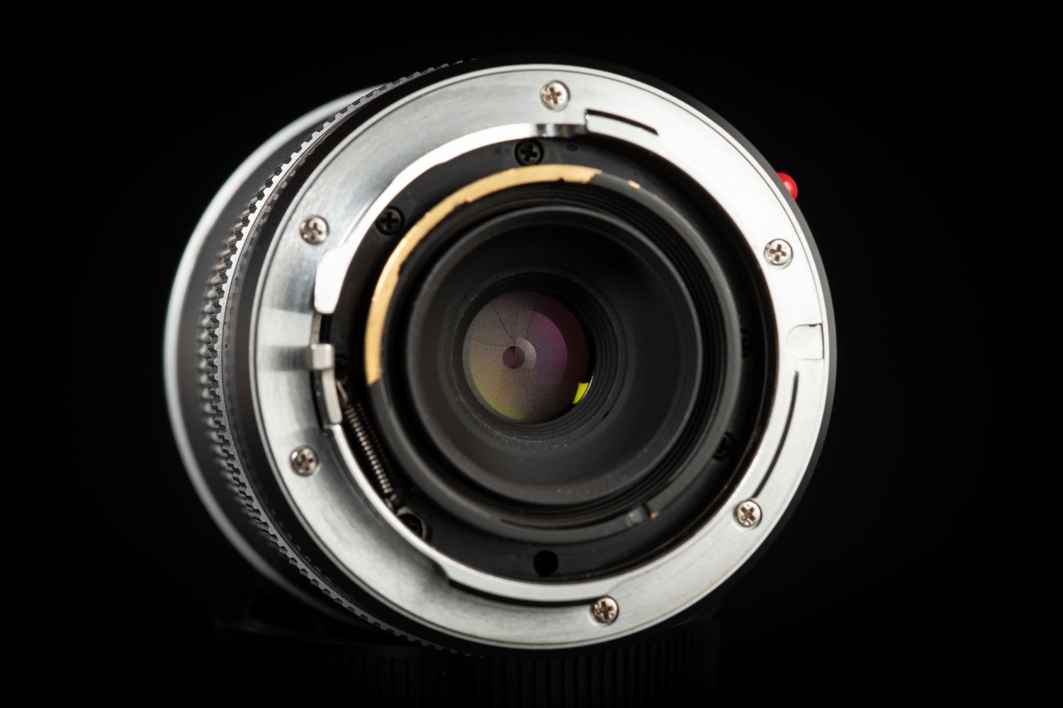 Picture of Leica Tri-Elmar-M 28-35-50mm f/4 ASPH Ver.1 Silver Chrome
