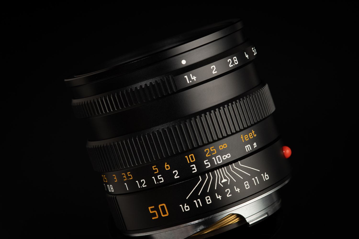 Picture of Leica Summilux-M 50mm f/1.4 Ver.3 Pre-ASPH Black