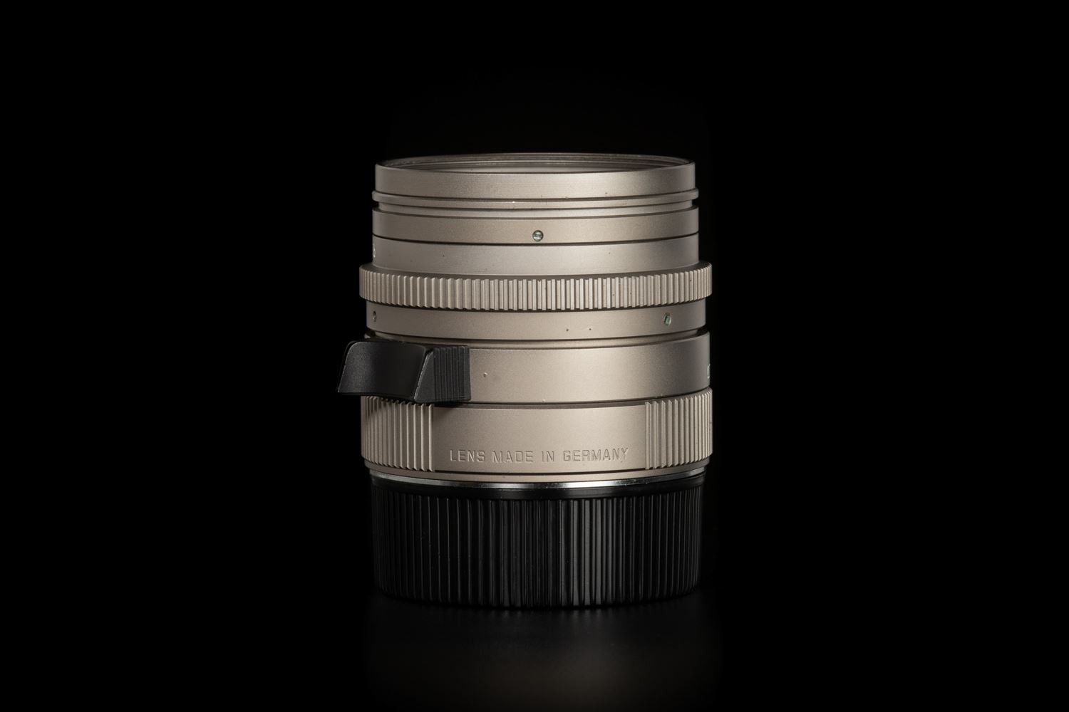 Picture of Leica Summilux-M 35mm f/1.4 ASPH Titanium