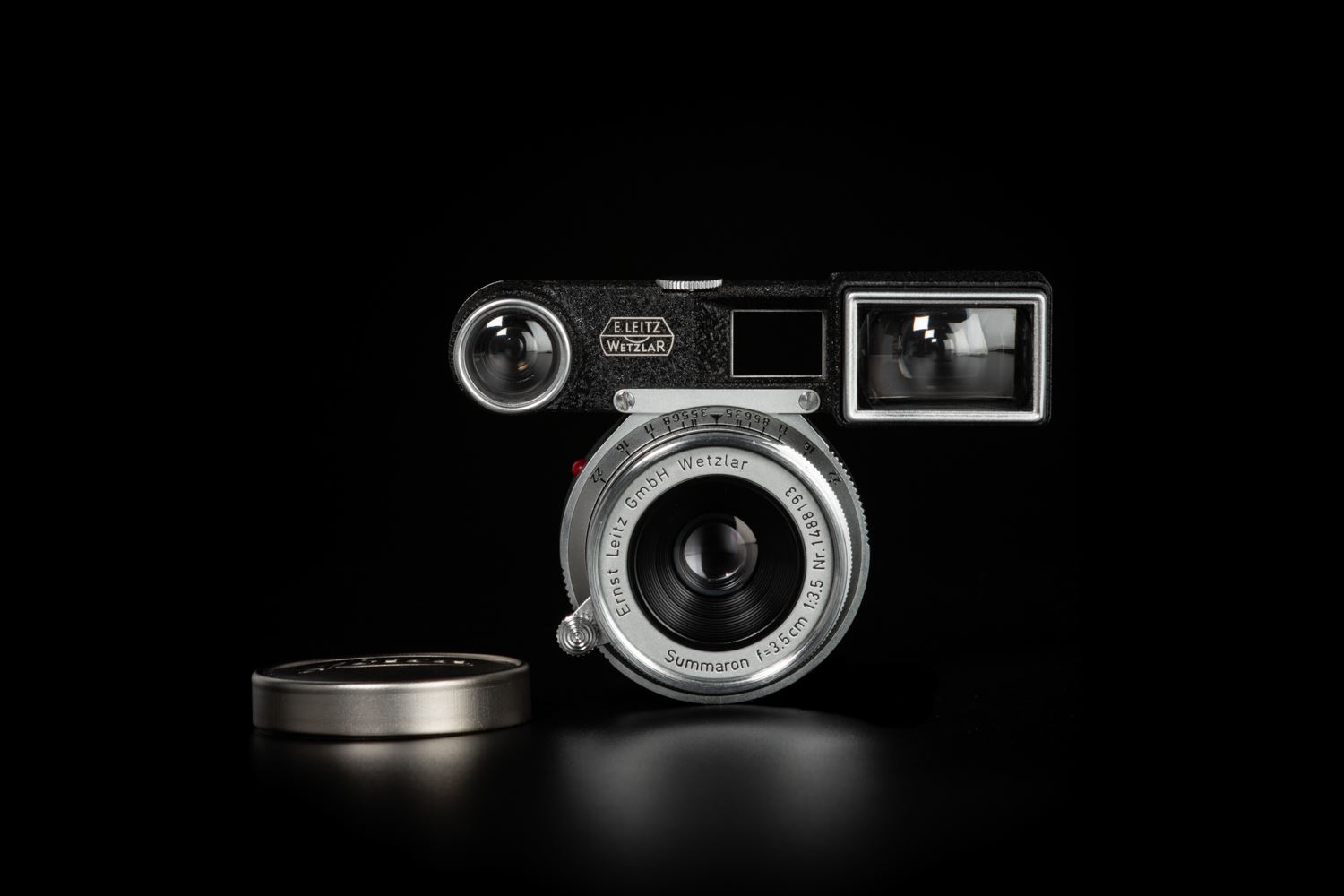 Picture of Leica Summaron 35mm f/3.5 With M3 goggle attachment