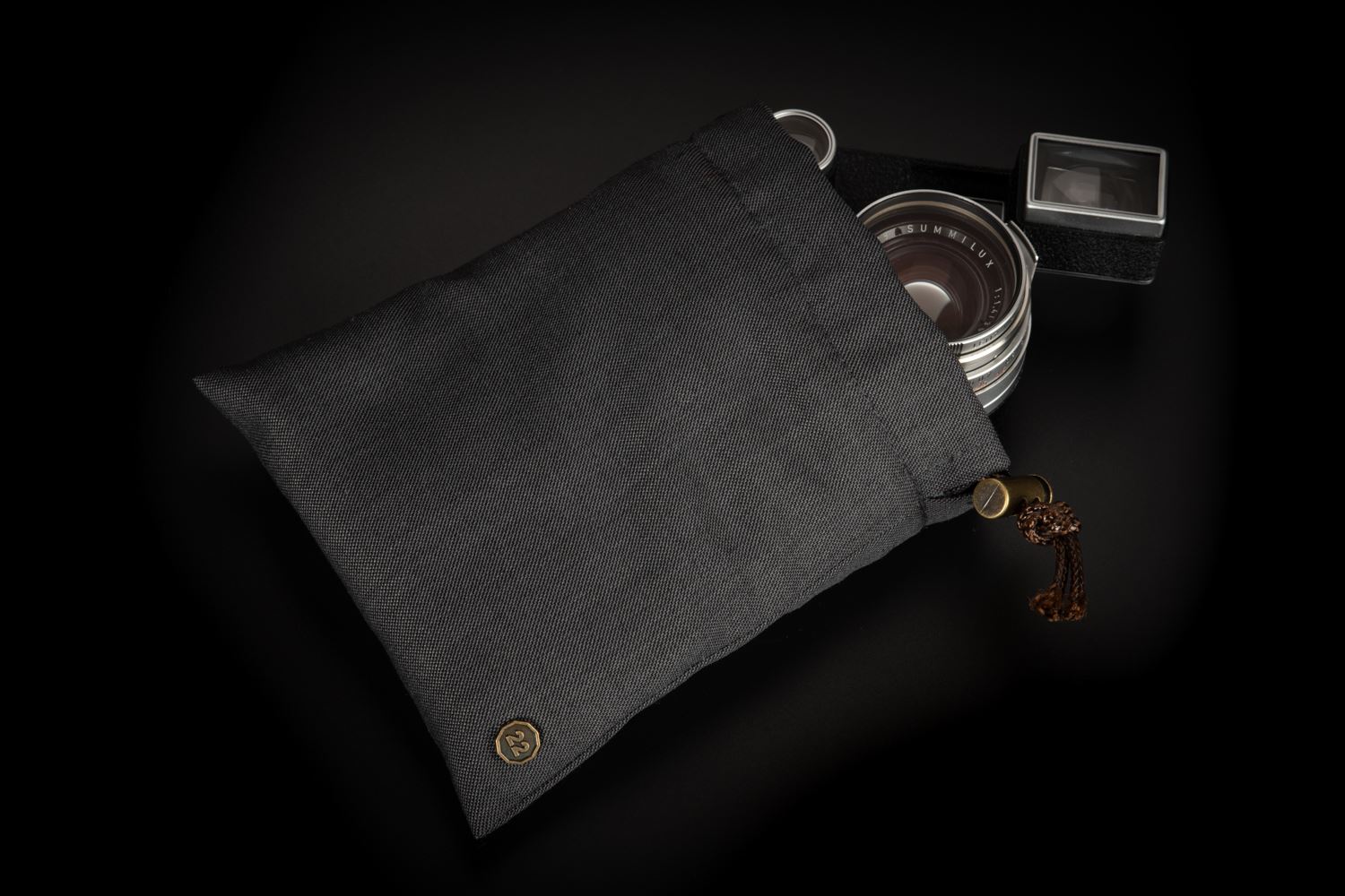 Picture of f22 camera and lens pouch (large)