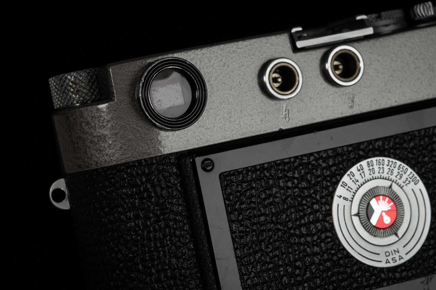 Picture of Leica M2 Hammertone Repainted by takahashi studio japan