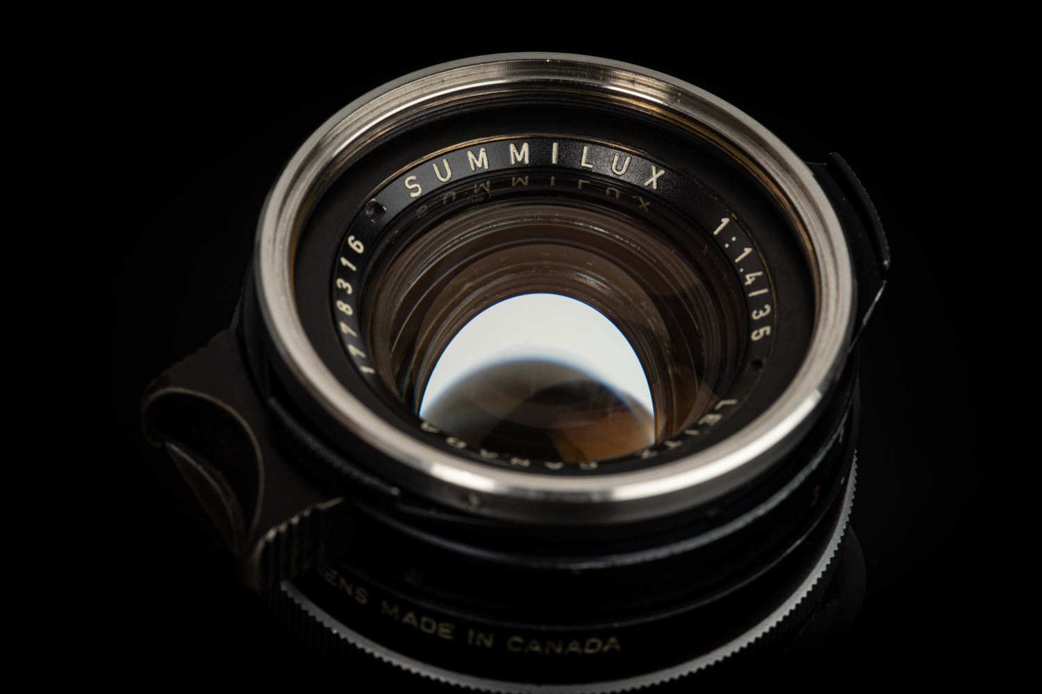 Picture of Leica Summilux-M 35mm f/1.4 Ver.1 Steel Rim Black Paint