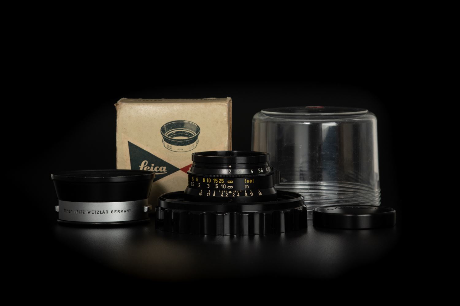 Picture of Leica Summicron-M 35mm f/2 Ver.1 8-element Black