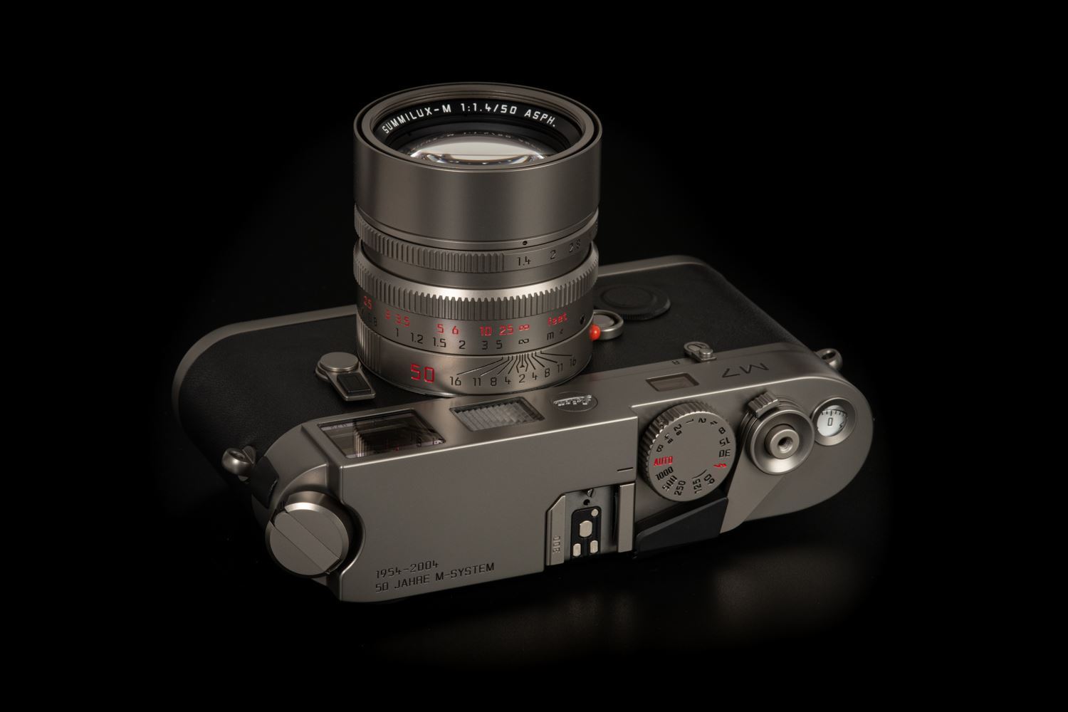 Picture of Leica M7 Titanium M 50 Jahre with Summilux-M 50mm f/1.4 ASPH Set