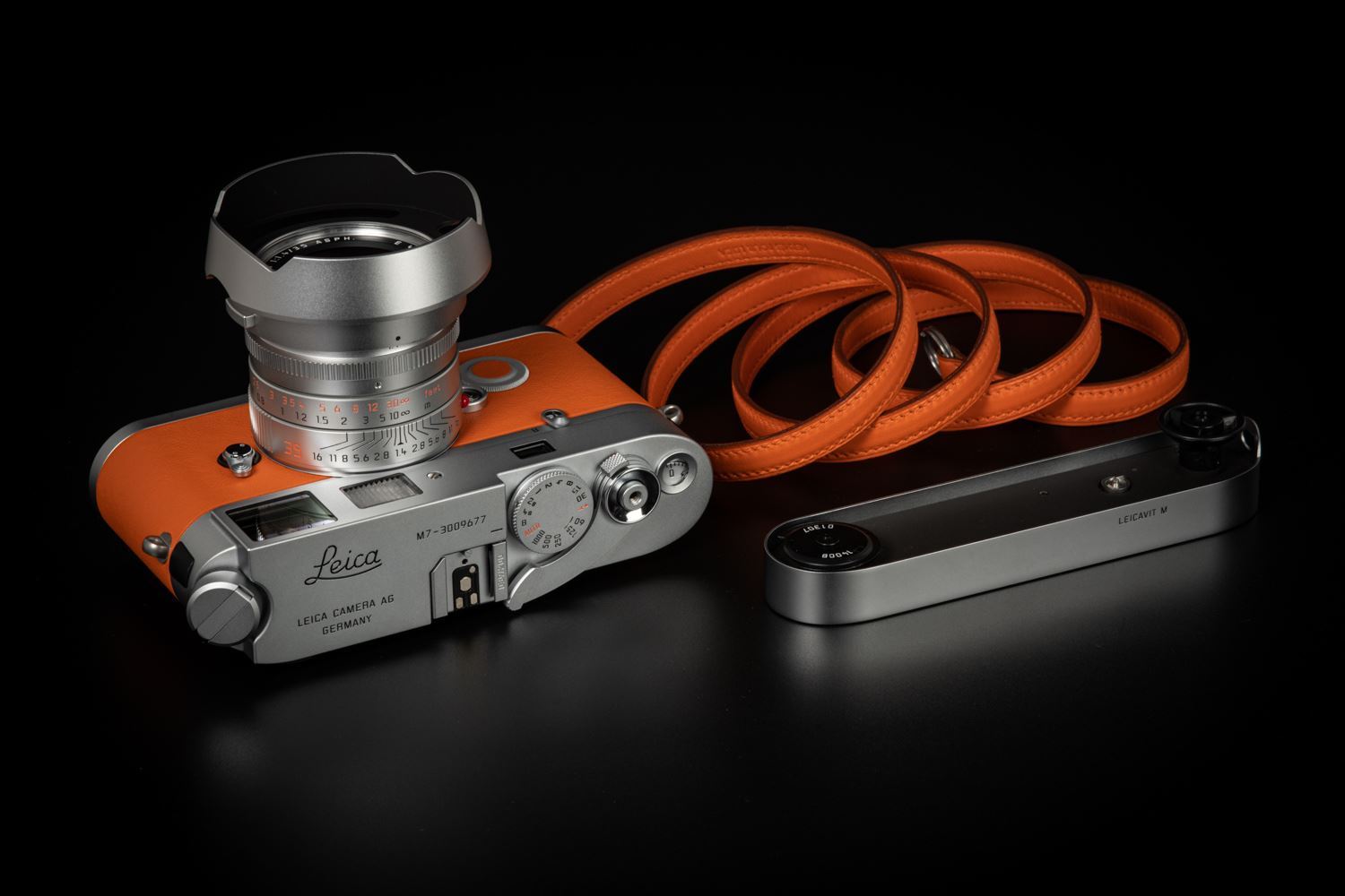Picture of Leica M7 Edition Hermes Orange