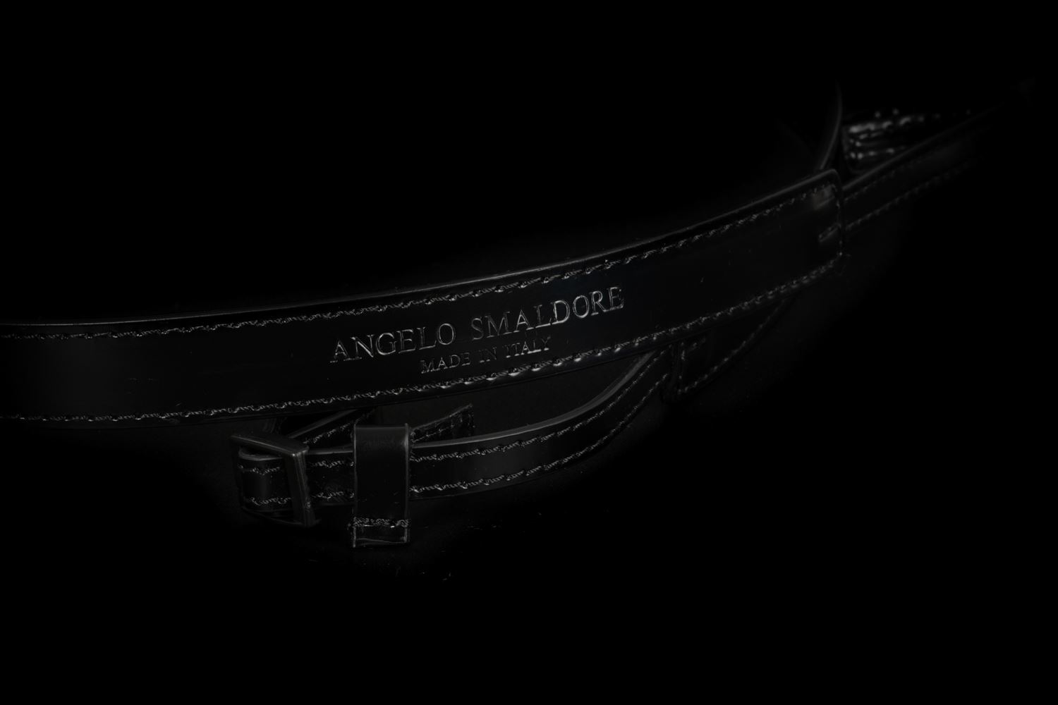 Picture of Angelo Pelle Neck Strap, Ferrara SL - Black French Calf