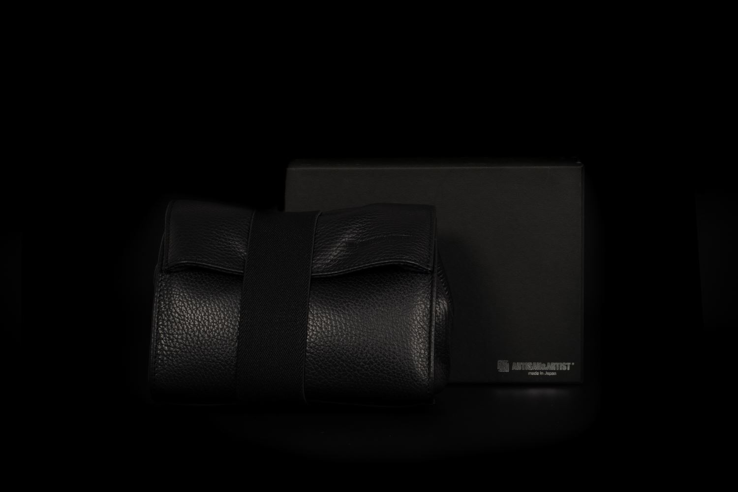Picture of Artisan & Artist ACAM-78 Black Large Leather Pouch