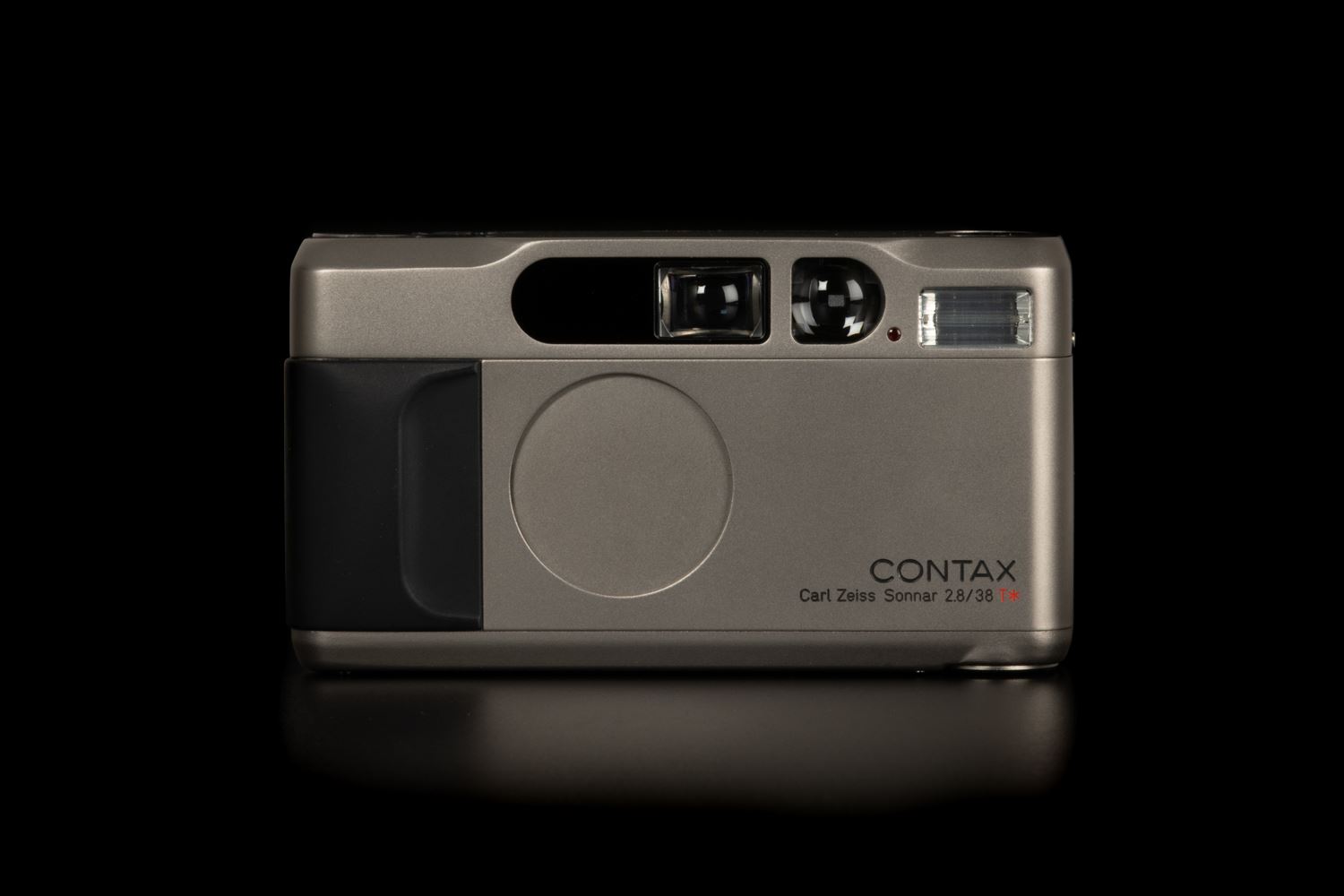 f22cameras | Contax T2 Carl Zeiss Sonnar 2.8/38mm T* (232690)