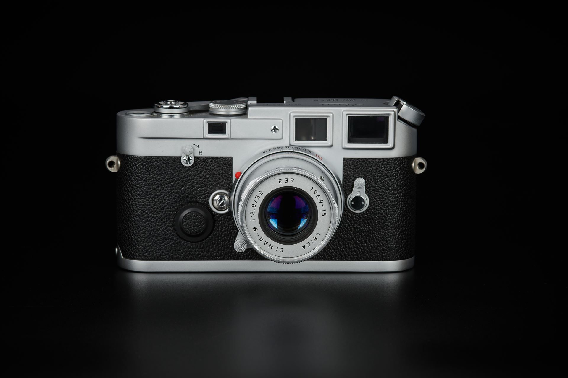 Picture of leica m6j silver 40th anniversary with elmar-m 50mm f/2.8 set