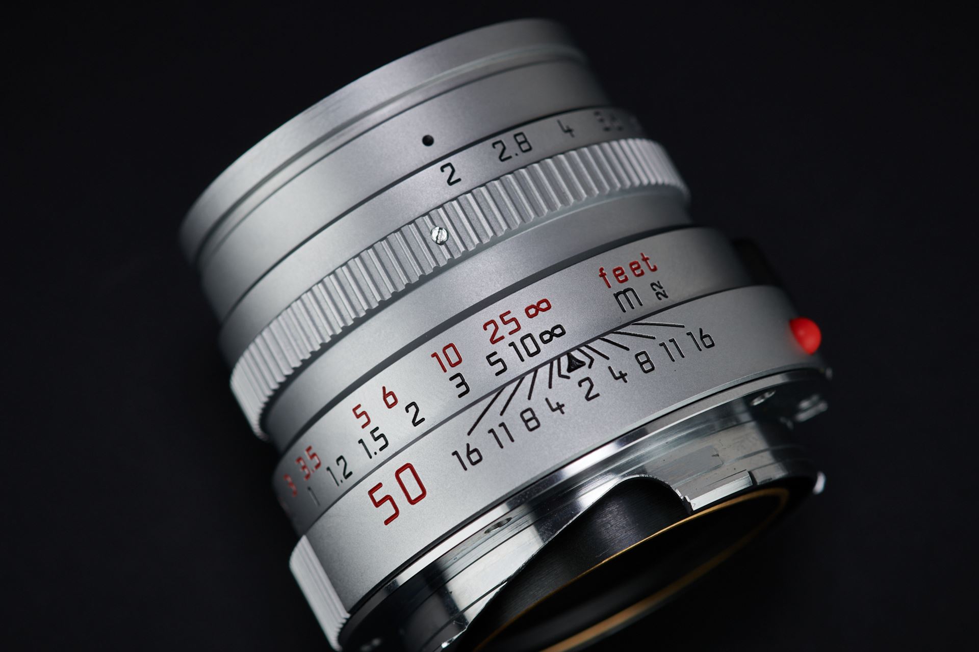 Picture of leica summicron-m 50mm f/2 Ver.4 silver