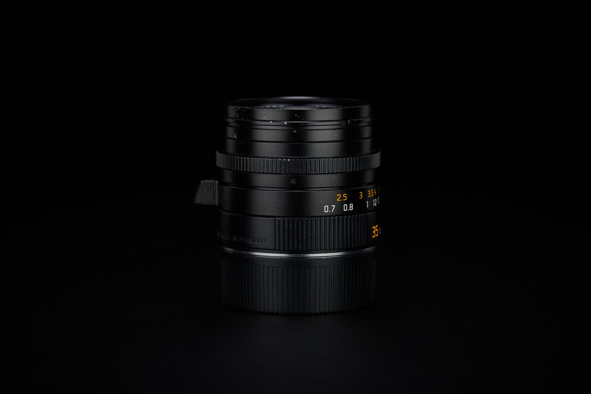 Picture of leica summilux-m 35mm f/1.4 asph