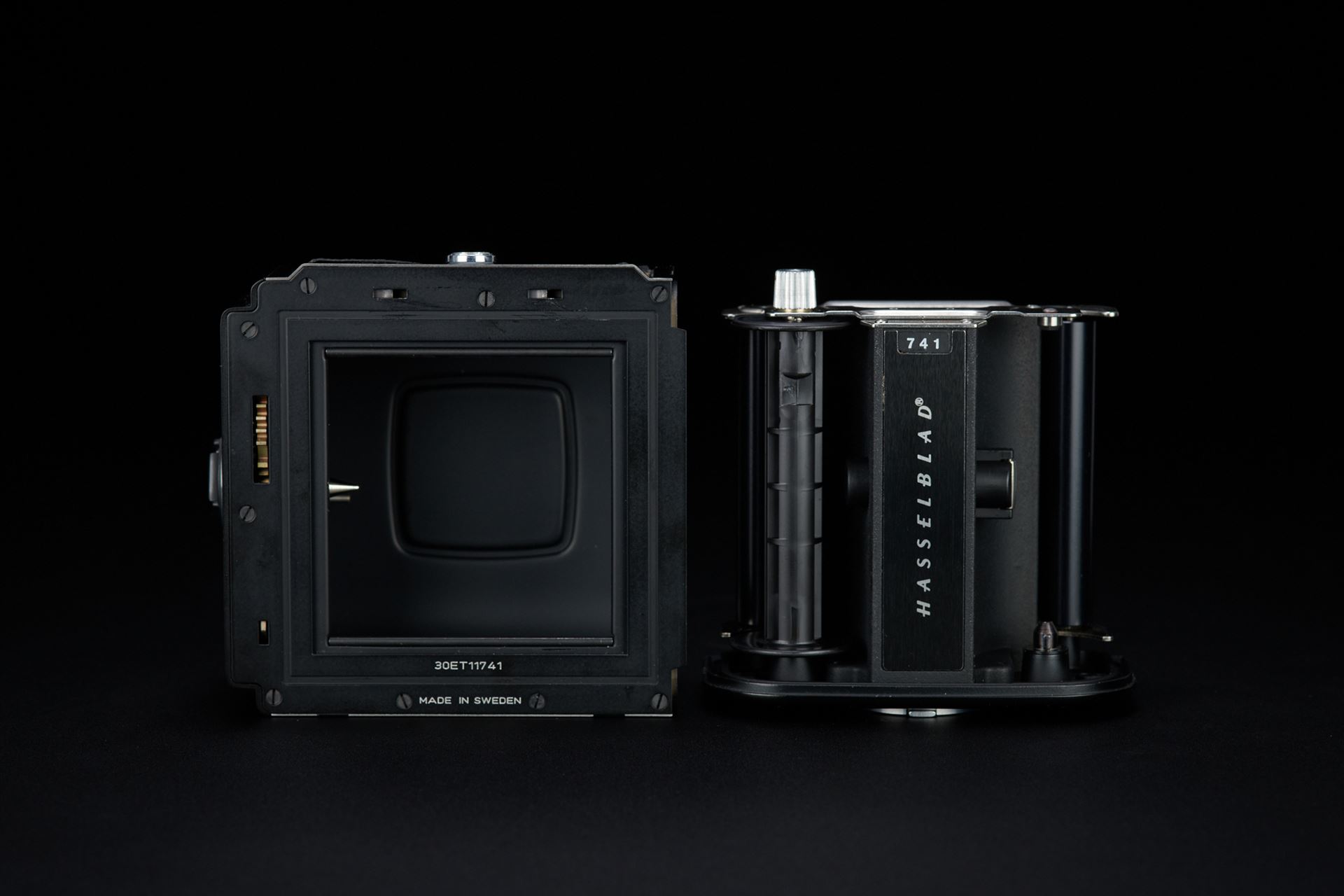 Picture of hasselblad 503 cxi w/ planar 80mm f/2.8