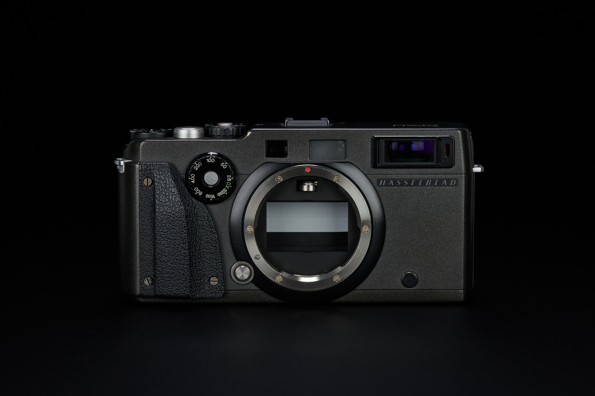 Picture of hasselblad xpan w/ hasselblad 45mm f/4