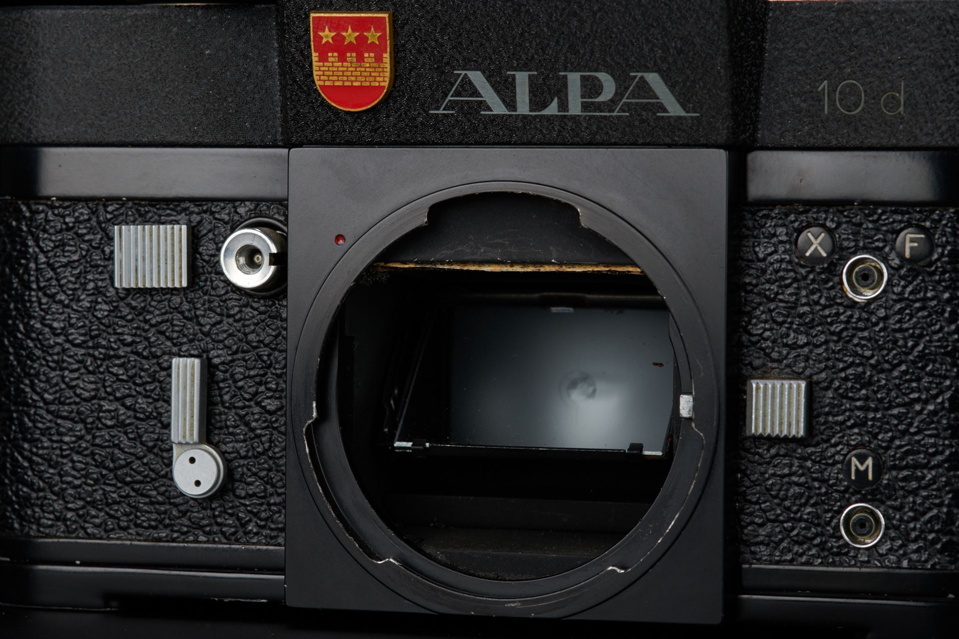 Picture of alpa 10d w/ kern macro switar 50mm f/1.9