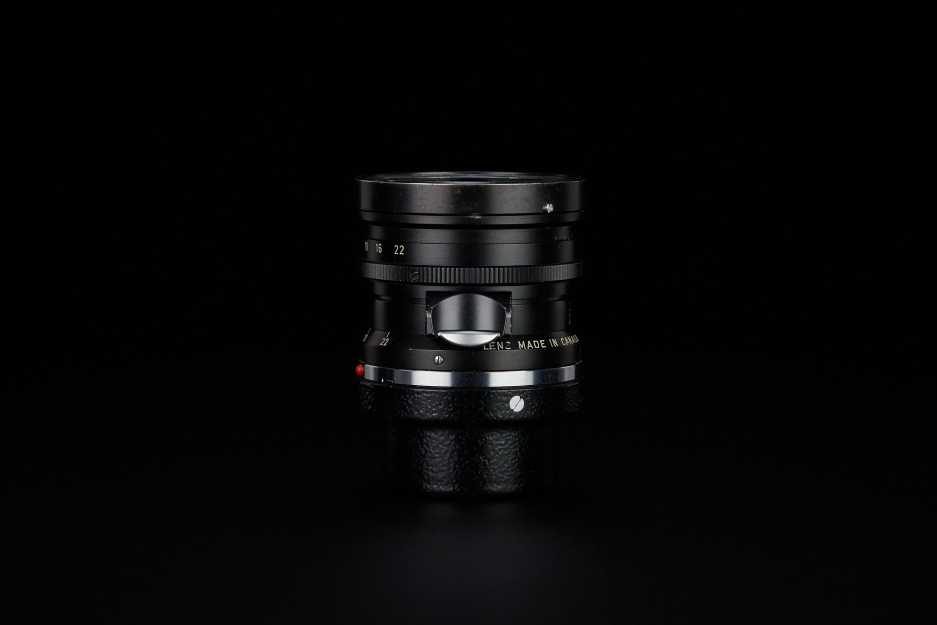Picture of Leica Elmarit-M 28mm f/2.8 Ver. 2 early batch