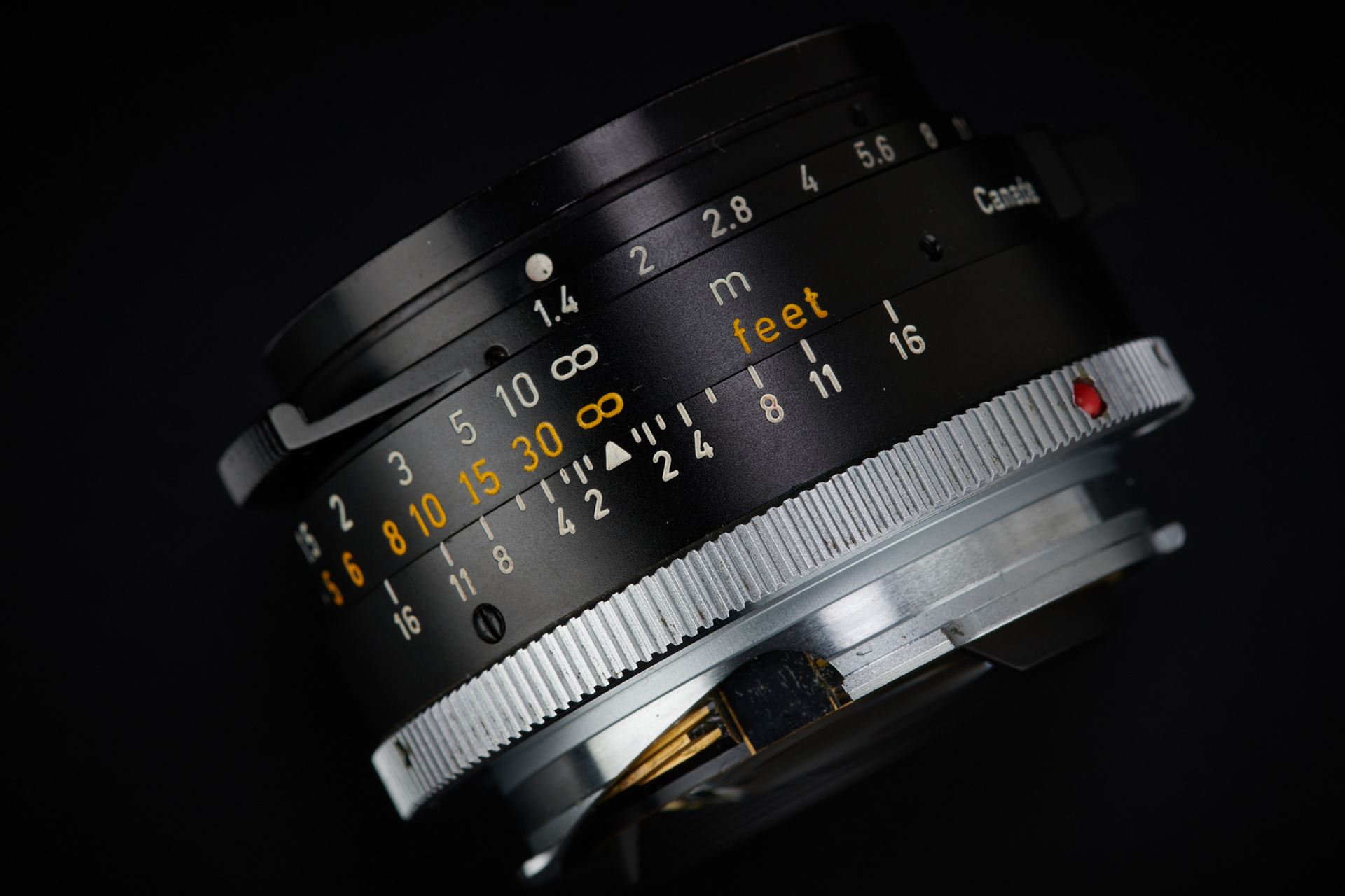 Picture of Leica Summilux-M 35mm f/1.4 Pre-ASPH. Canada
