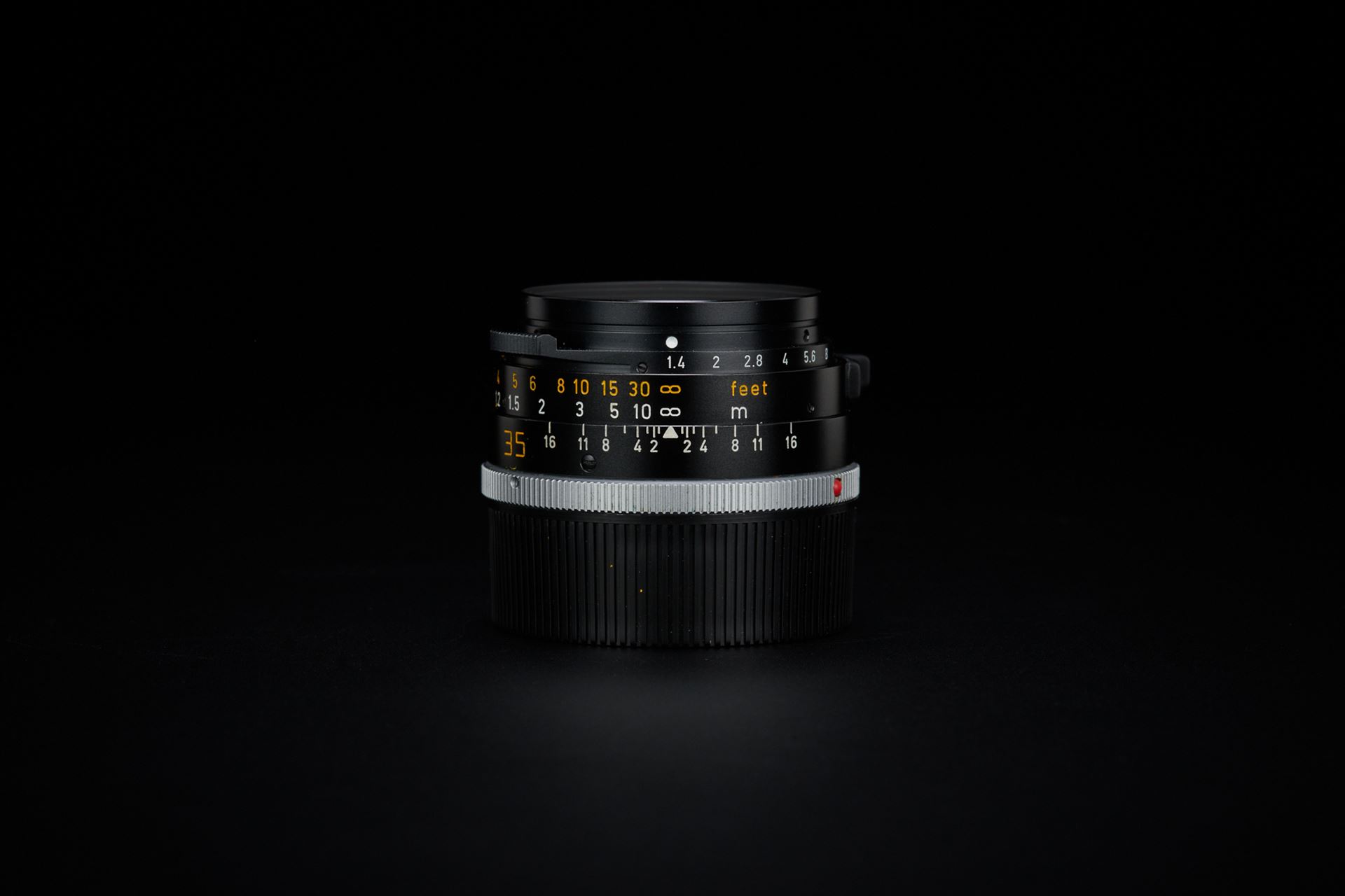 Picture of Leica Summilix-M 35mm f/1.4 Ver.2 Pre-ASPH Canada