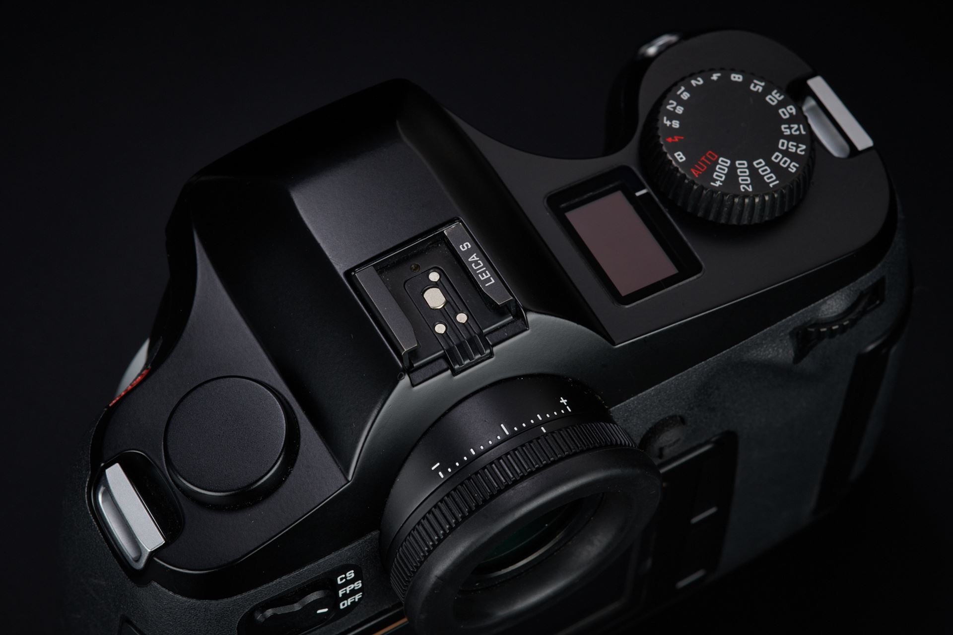 Picture of Leica S (Typ 006) w/ Leica Elmarit-S 30mm f/2.8 Asph. CS, Leica Summicron-S 100mm f/2 Asph., and Leica APO-Elmar-S 180mm f/3.5 CS