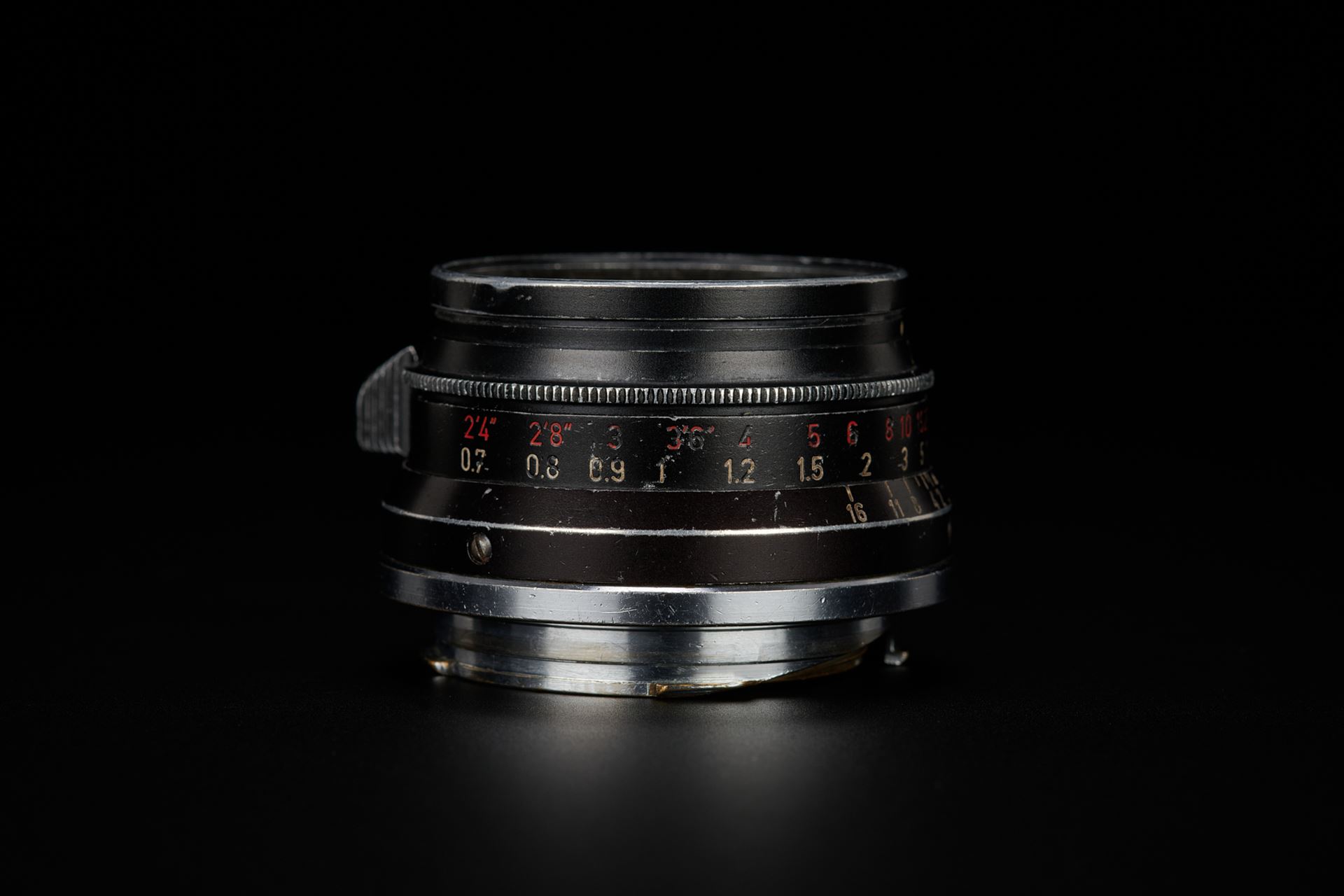 Picture of Leica M2 Black Paint w/ Summicron 35mm f/2 Black Paint