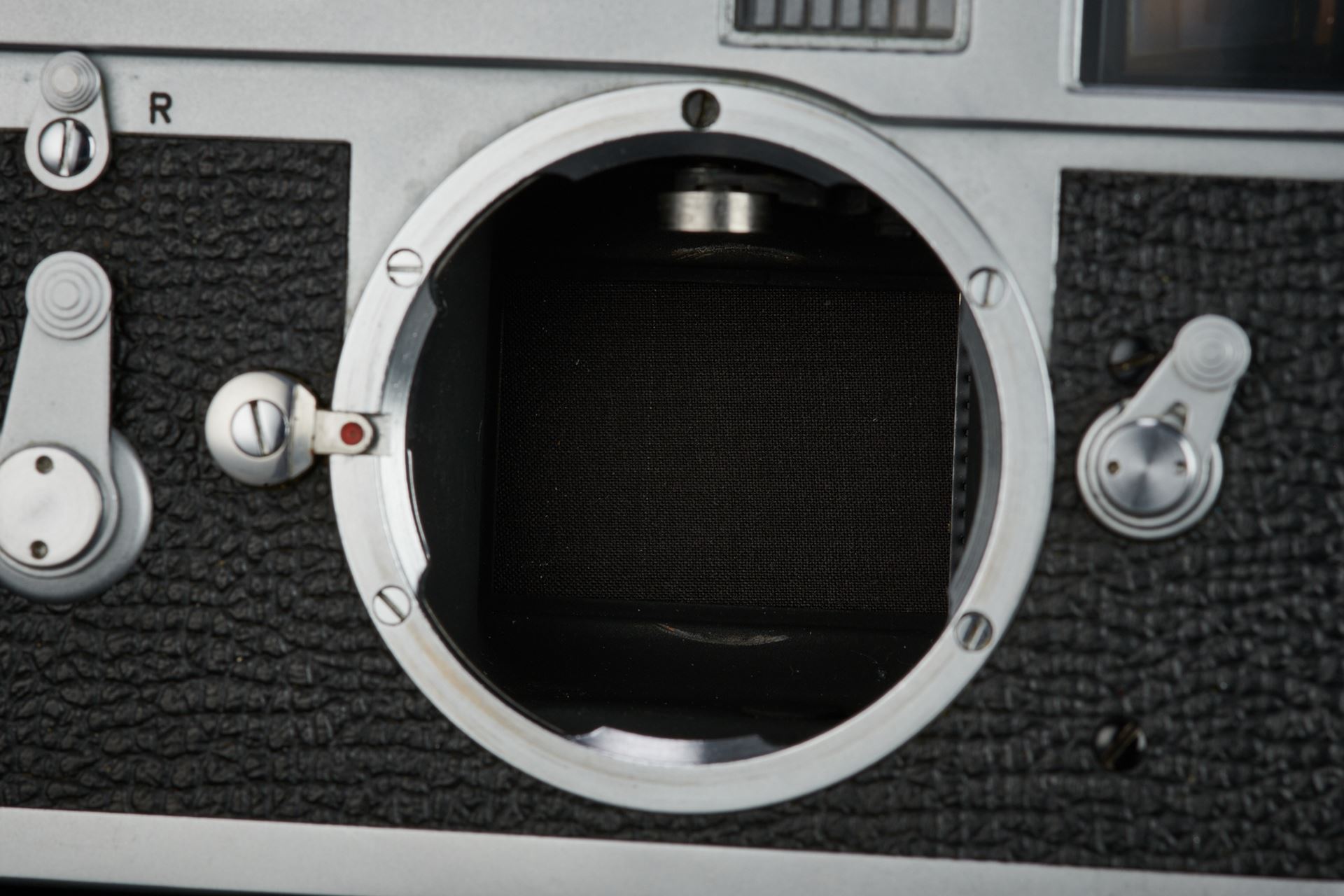 Picture of Leica M2 Silver