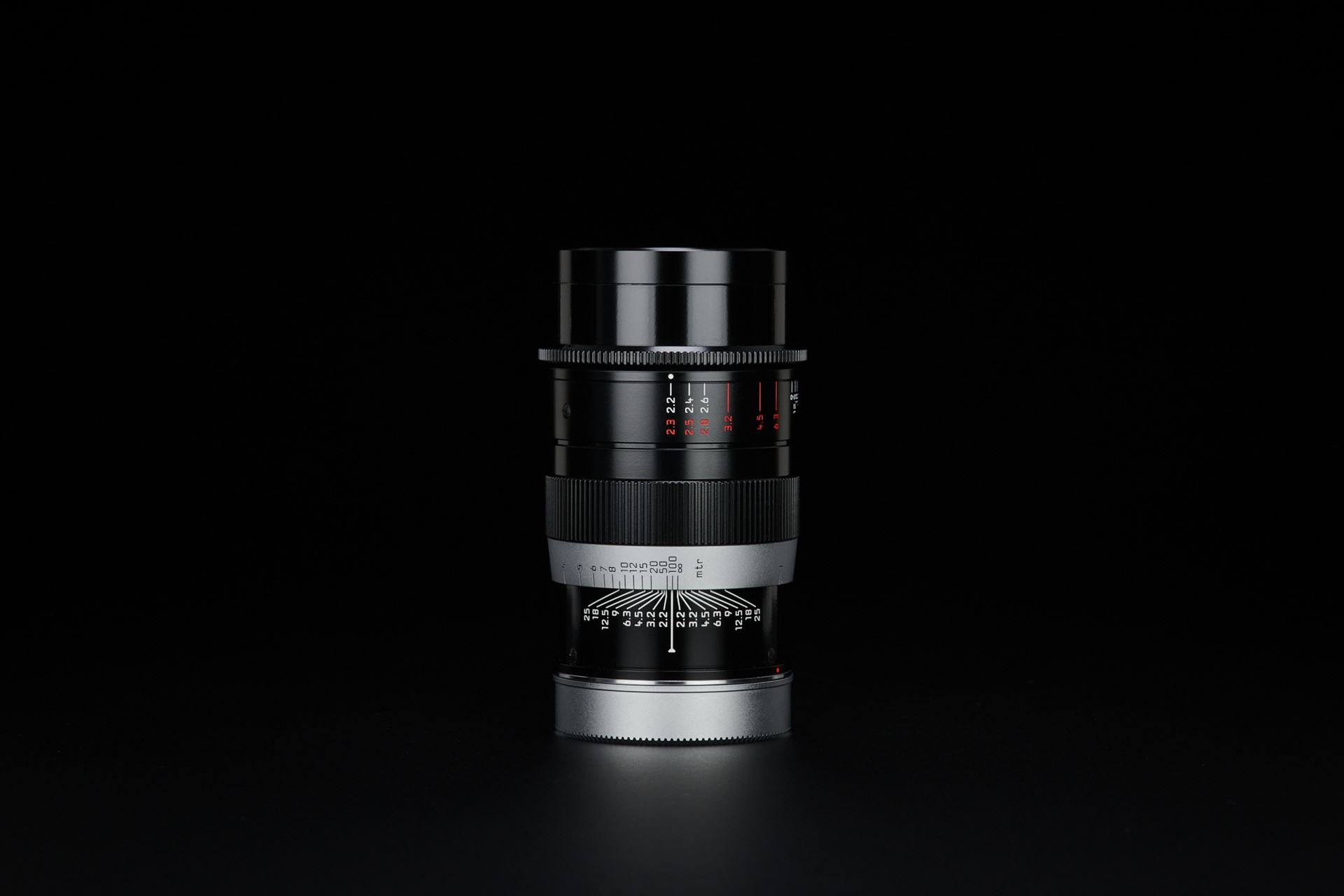 Picture of Leica Thambar-M 90mm f/2.2 Black Paint