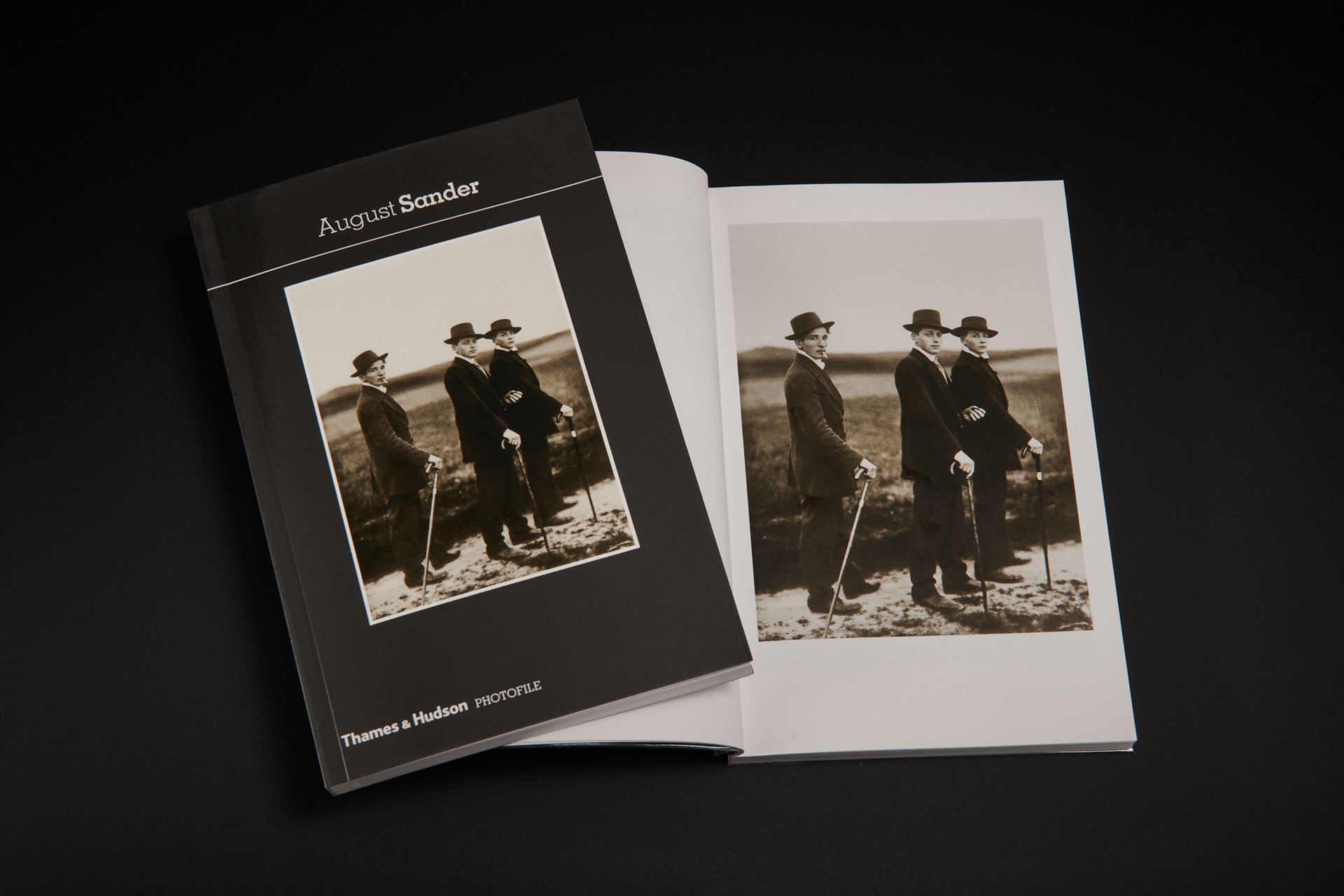 Picture of August Sander Photofile