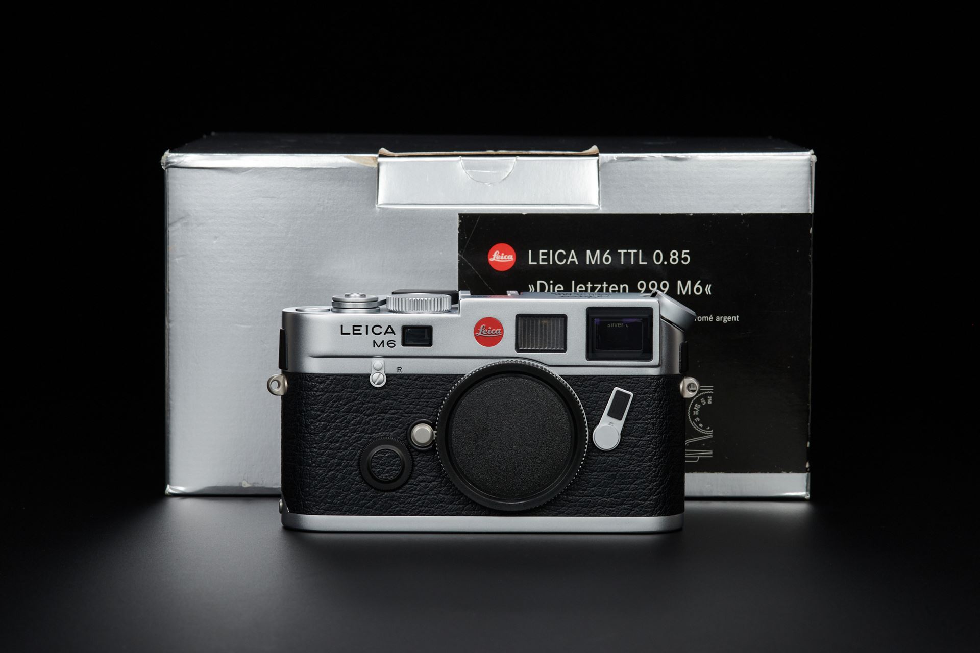 Picture of Leica M6 TTL 0.85 "Die Letzten 999 M6" Chrome (573/999)